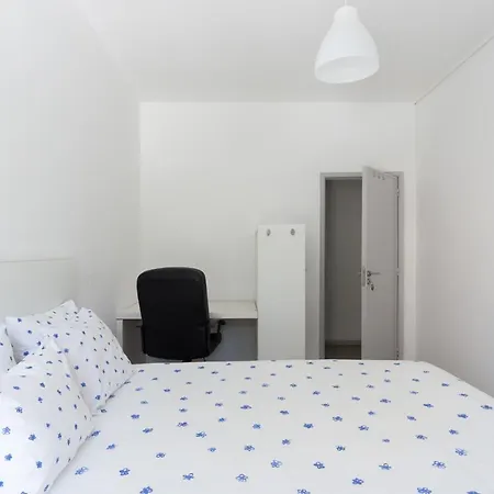 Smile4porto בית הארחה *